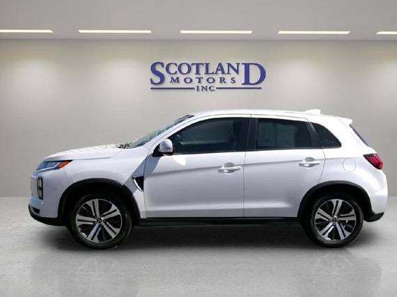 MITSUBISHI OUTLANDER SPORT 2024 JA4ARUAUXRU002048 image